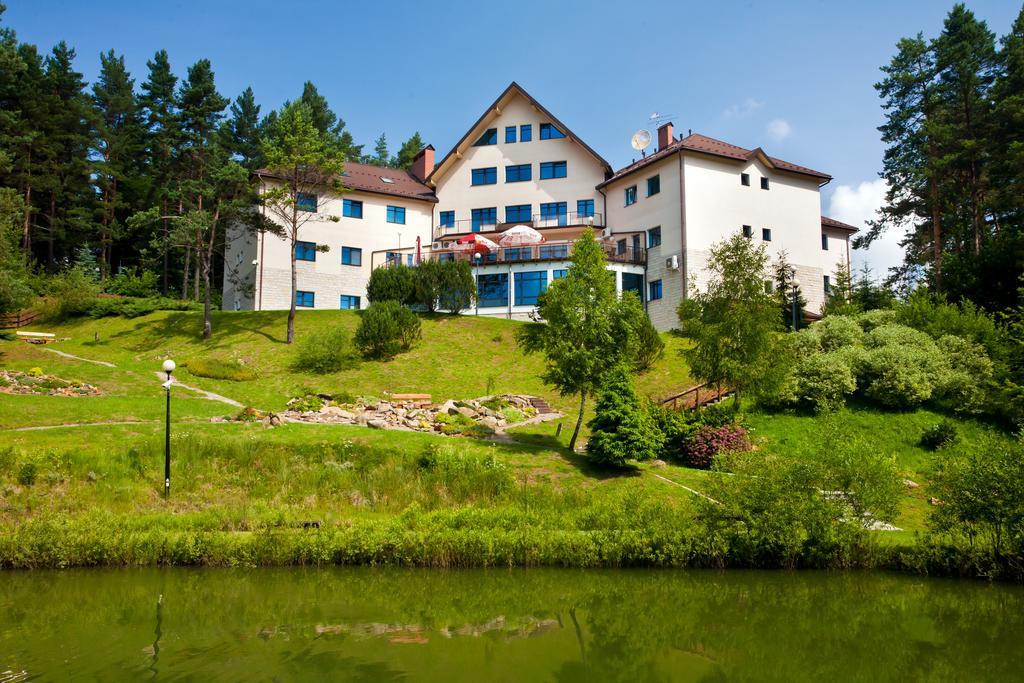 Hotel Perla Bieszczadow Geovita Czarna  Bagian luar foto