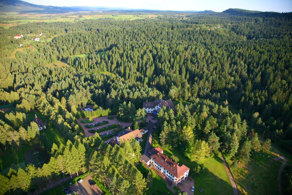 Hotel Perla Bieszczadow Geovita Czarna  Bagian luar foto